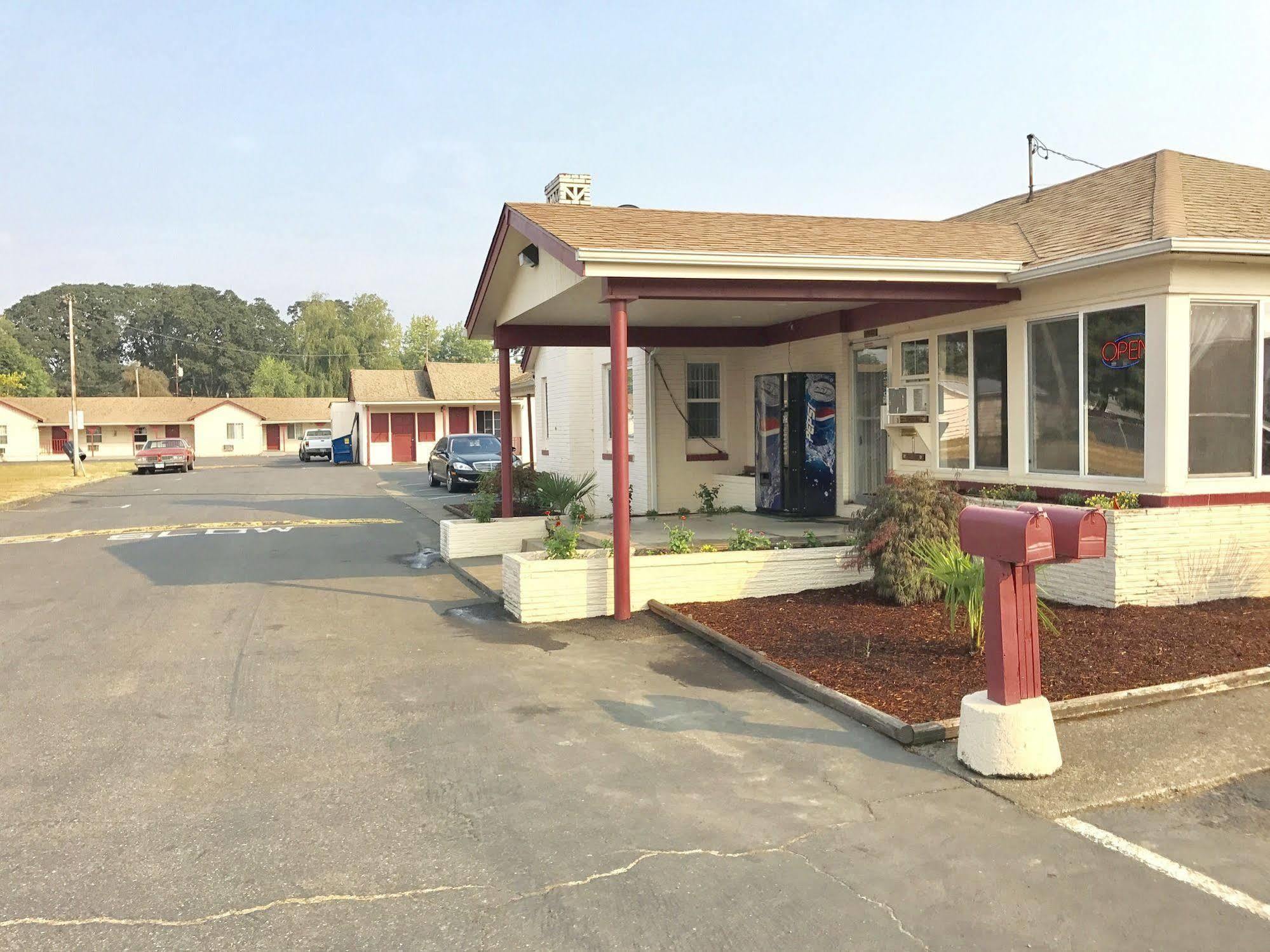 Travelers Inn Motel Salem Exterior foto